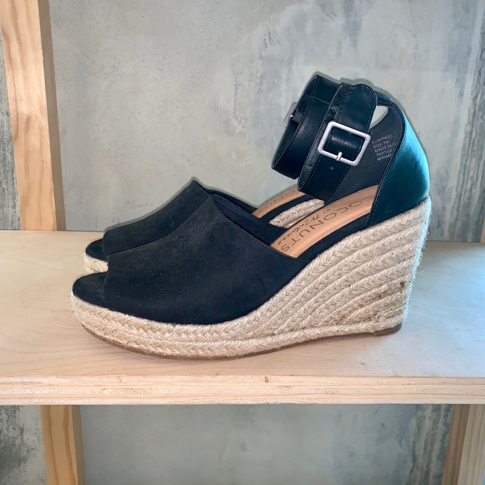 Coconuts by Matisse espadrille wedges